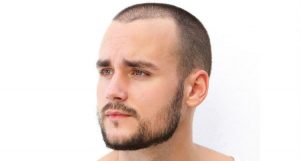 Homem com barba